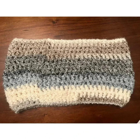 Infinity Scarf - Picture 2 of 4